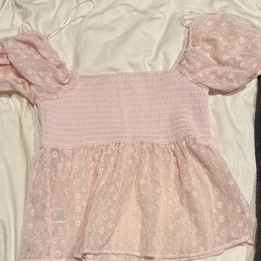Francesca's Collections Light Pink Smocked Blouse
